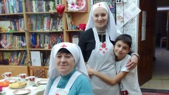 В  Новочеркасске сестры милосердия посетили центр помощи детям 