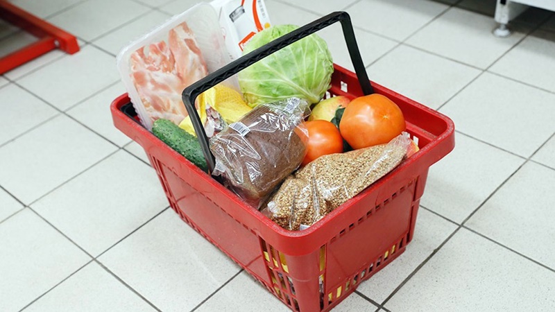 В Ростовской области на 38 рублей подорожала продуктовая корзина