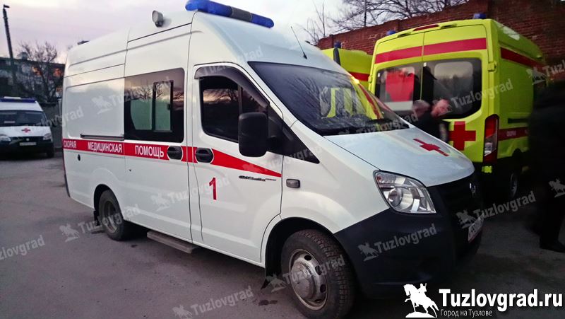 На заводе в Новочеркасске цистерна упала на пятерых рабочих