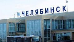 Самолет из аэропорта около Новочеркасска в Челябинск экстренно сел в аэропорту Екатеринбурга
