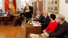 В Новочеркасске ветеран ВОВ Иван Кондратко презентовал книгу