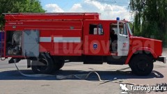 В Новочеркасске на улице Третьей сгорела постройка