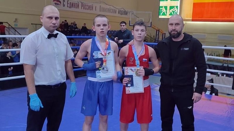 Юные новочеркасские боксеры победили на первенстве Ростовской области