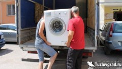 В Новочеркасске квартирант продал хозяйский шкаф и стиральную машину