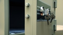 Житель Новочеркасска получил полтора года исправительных работ и лишился части имущества за кражу