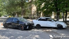 В Новочеркасске в ДТП на перекрестке пострадала 85-летняя пассажирка автомобиля