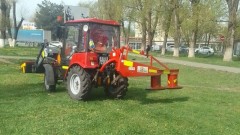 В Новочеркасске в Первомайском районе приступили к весеннему покосу травы