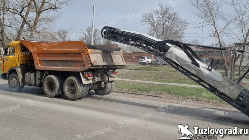 В Новочеркасске начался ямочный ремонт дорог