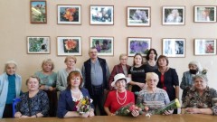 Жители Новочеркасска могут посетить выставку фотографий и картин с видами цветов