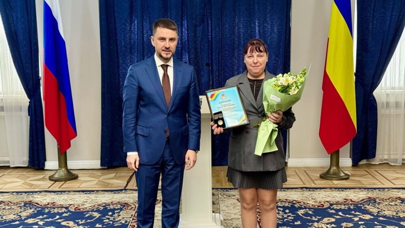 Сотрудница Новочеркасского почтамта признана лучшим связистом Дона