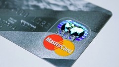 Житель Новочеркасска помог другу сходить за продуктами и украл с его кредитной карты 16 тысяч рублей