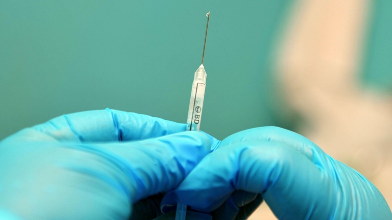 В Ростовской области отменили обязательную вакцинацию против коронавируса для студентов