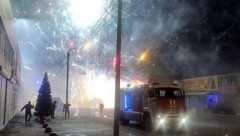 Новочеркасские пожарные помогли потушить крупный пожар на рынке «Классик» в Ростове