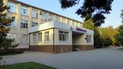 В Новочеркасске образовательными учреждениями управляют 5 миллионеров