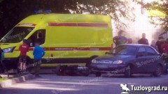 В Новочеркасске водитель автомобиля сбил скутериста
