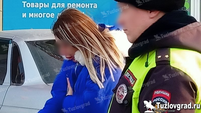 На женщину, сбившую насмерть пешехода на парковке ТЦ в Новочеркасске, завели уголовное дело