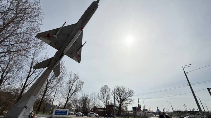 В Новочеркасске ко Дню Победы отреставрируют памятник героям-авиаторам
