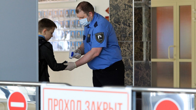 В России продлили запрет на проведение массовых мероприятий в школах