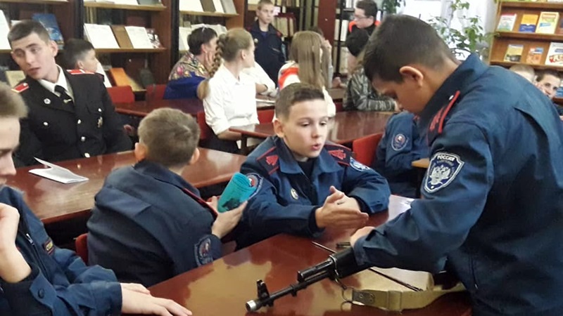 В Новочеркасске почтили память Михаила Калашникова