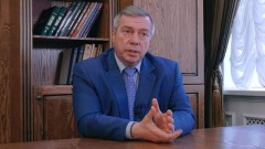 В Новочеркасске разрешили работать магазинам, имеющим отдельный вход