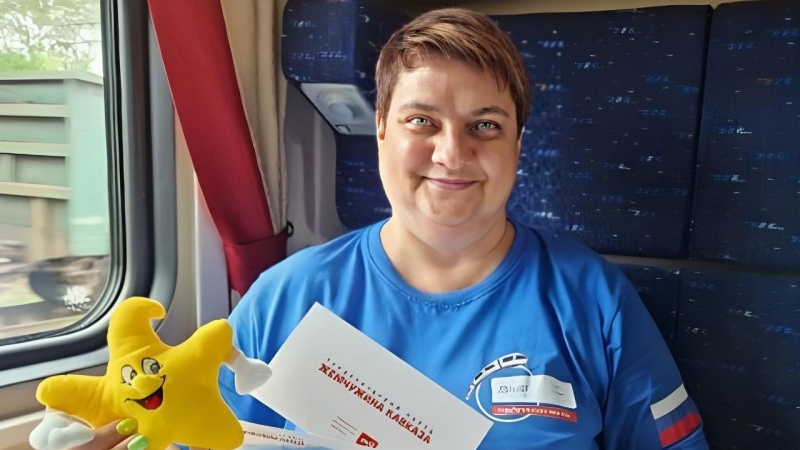 Учитель новочеркасской школы Елена Павлова отправилась в образовательный железнодорожный тур «Педагогический экспресс»