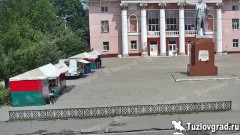 В Новочеркасске в микрорайоне Октябрьском открылась универсальная ярмарка