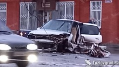 Три человека получили травмы в лобовом ДТП на трассе под Новочеркасском