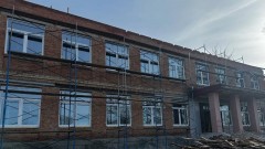 Глава администрации Новочеркасска проинспектировал ход ремонтных работ в образовательных учреждениях