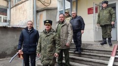 Находящихся на лечении в госпитале Новочеркасска военнослужащих  поздравили с наступающими праздниками