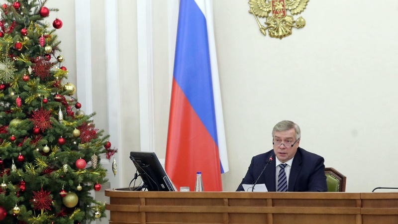 В Ростовской области утвердили новые ограничения на период новогодних праздников