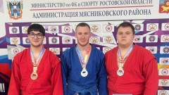 Новочеркасские самбисты стали призерами областного чемпионата