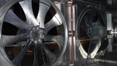 В Новочеркасске две женщины украли с территории организации два промышленных вентилятора
