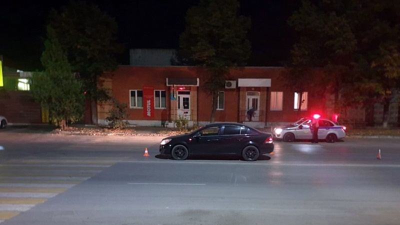 В Новочеркасске на пешеходном переходе сбили женщину с грудным ребенком на руках