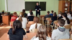В Новочеркасске детям из школы-интерната напомнили правила дорожного движения