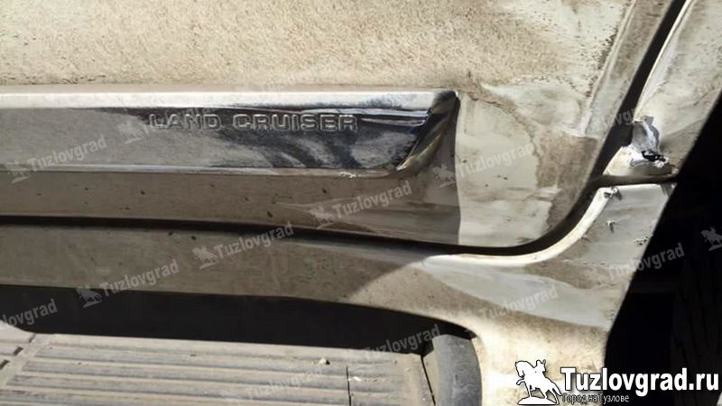 В Новочеркасске угнали Toyota Land Cruiser 200