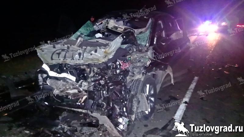 Водитель кроссовера погиб в ДТП на трассе под Новочеркасском