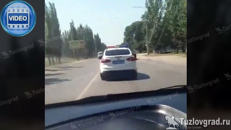 В Новочеркасске инспекторы ГИБДД помогли роженице быстрее добраться до роддома, видео