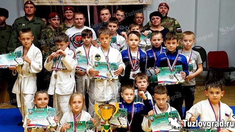 Бойцы из Новочеркасска выиграли открытое областное первенство по армейскому рукопашному бою
