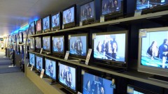 В Новочеркасске мужчина попытался украсть два телевизора из магазина