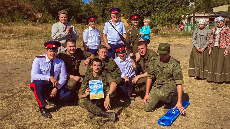 В Новочеркасске определили лучших в казачьих воинских и походных умениях