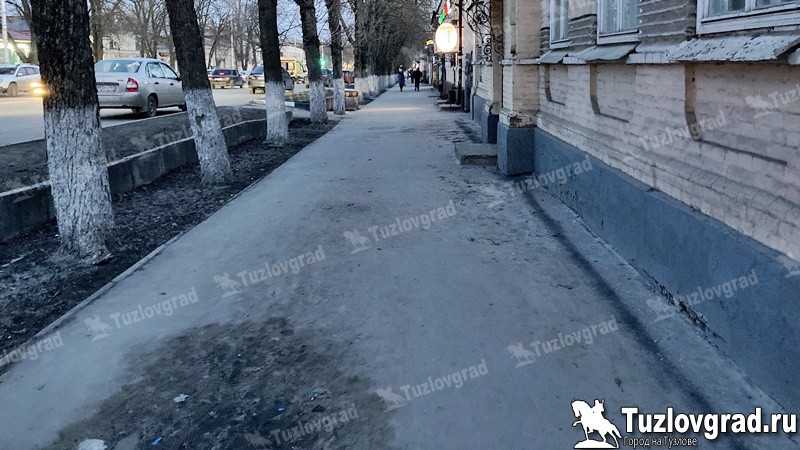В Новочеркасске из-за жалобы в ФАС приостановлен аукцион на чистку и ремонт тротуаров