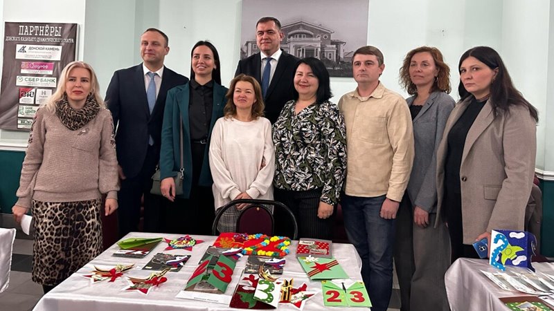 В Новочеркасске прошла выставка-презентация деятельности волонтеров