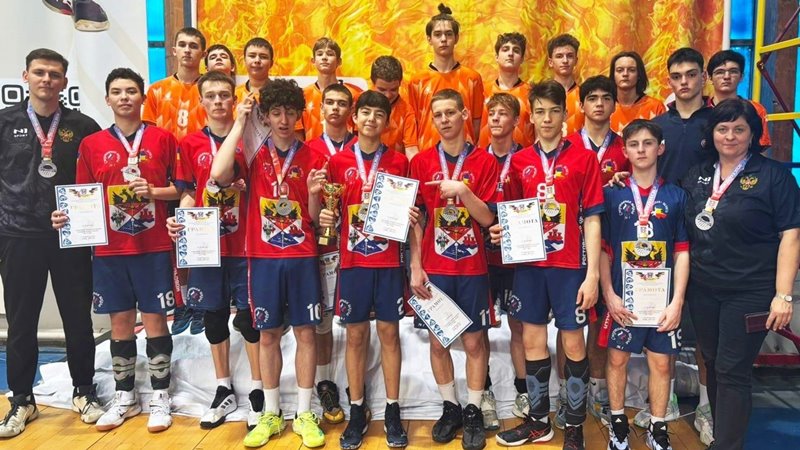 Новочеркасские волейболисты стали призерами областного Первенства