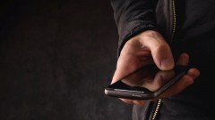 В Новочеркасске 23-летний мужчина украл с банковской карты приятеля 300 тысяч рублей 