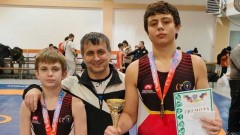 Юные борцы из Новочеркасска успешно выступили на областном первенстве по греко-римской борьбе