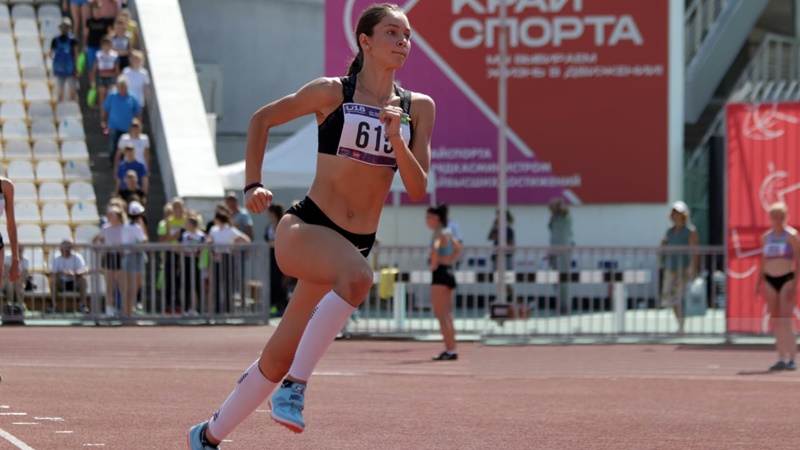 Спортсменка из Новочеркасска вошла в пятерку лучших на первенстве России по легкой атлетике