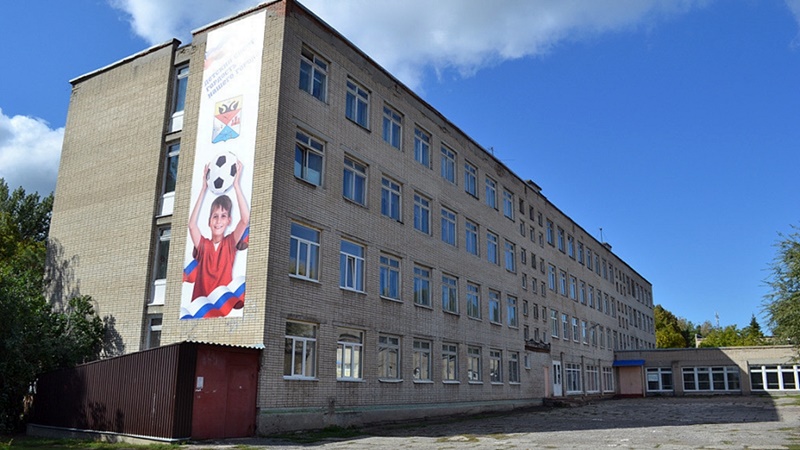 В новочеркасских школах-близнецах отремонтируют кровлю