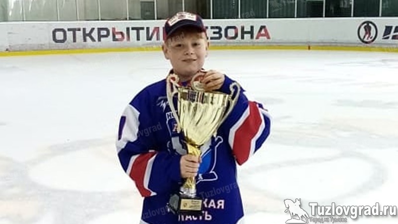 Новочеркасские хоккеисты завоевали «серебро» на окружном детском турнире
