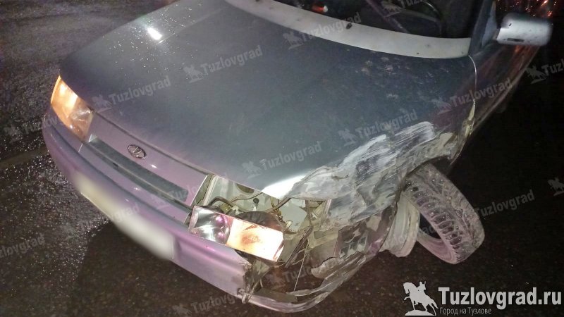 В Новочеркасске пьяный водитель выехал на полосу встречного движения и протаранил две машины