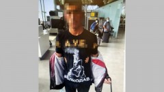 В аэропорту под Новочеркасском за футболку с экстремистской надписью задержали пассажира